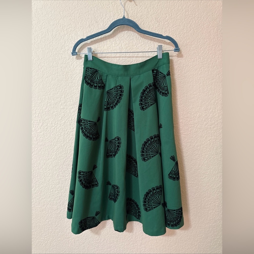 VTG Bettie Page Tatyana Green Swing Rockabilly Skirt Black Velvet Fan Pattern M